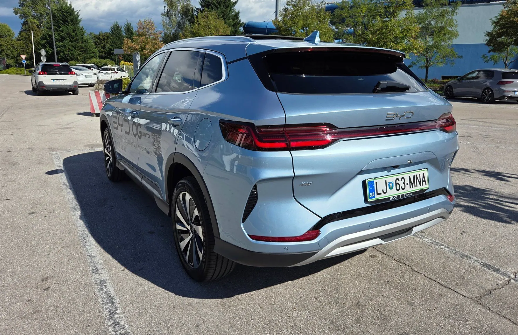 Zunanja slika - BYD SEAL U - DM-i PHEV 18.3kWh AWD Design - 4