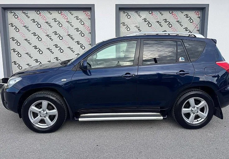 Zunanja slika - Toyota RAV4 - 2.0 Limited Aut. 4x4 - 4