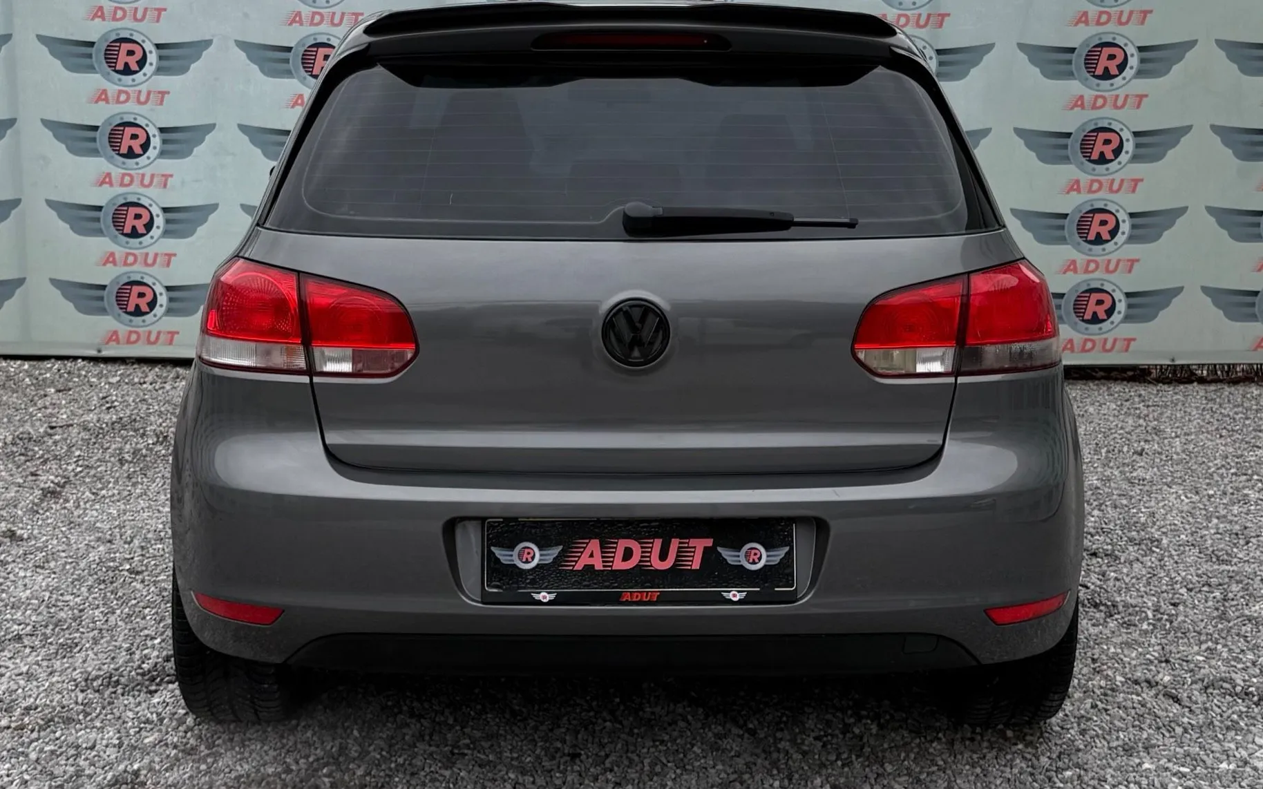 Zunanja slika - Volkswagen Golf - 1.6 TDI DPF Trendline 66  90  REDNO SERVIS... - 5