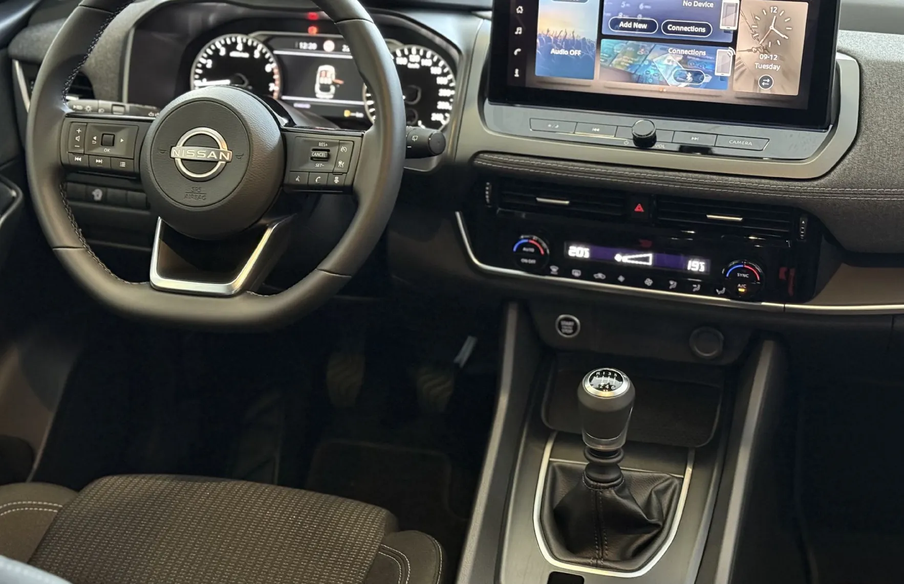 Zunanja slika - Nissan Qashqai - 1.3 DIG-T MHEV Acenta N-SMART - 7