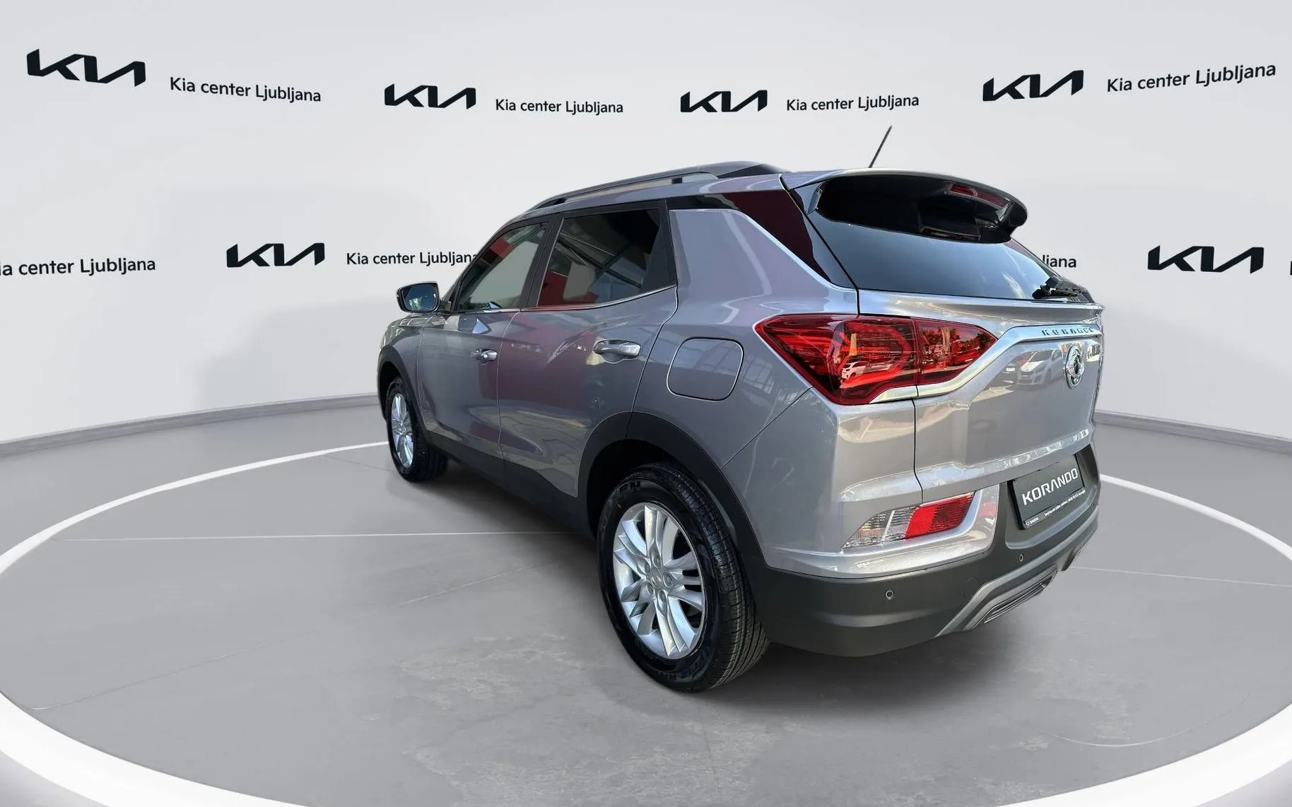 Zunanja slika - SsangYong Korando - 1.5 T-GDi Style 2WD MT - 5