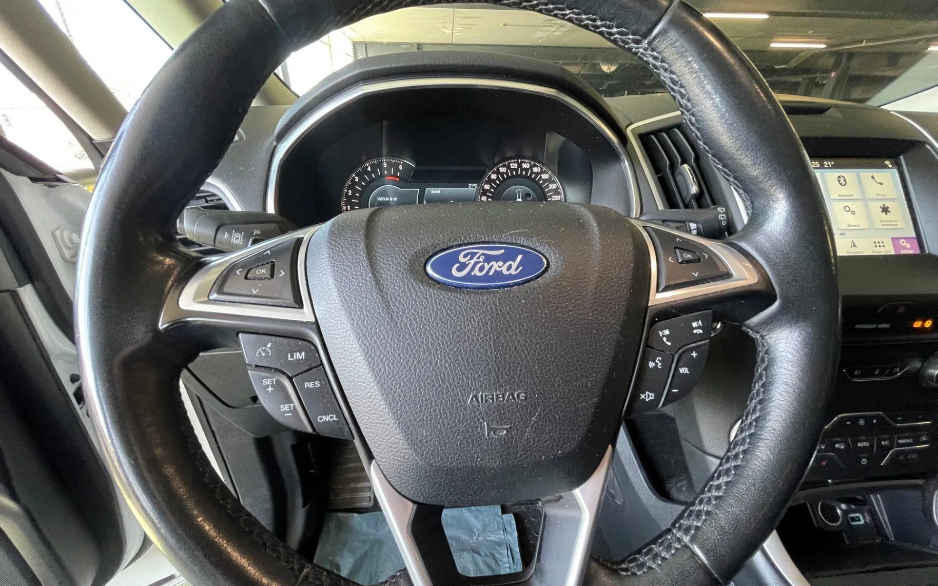 Zunanja slika - Ford S-MAX - 2.0 TDCi  Powershift NAVI.PDC.KAMERA.OGR.SEDEŽ - 15