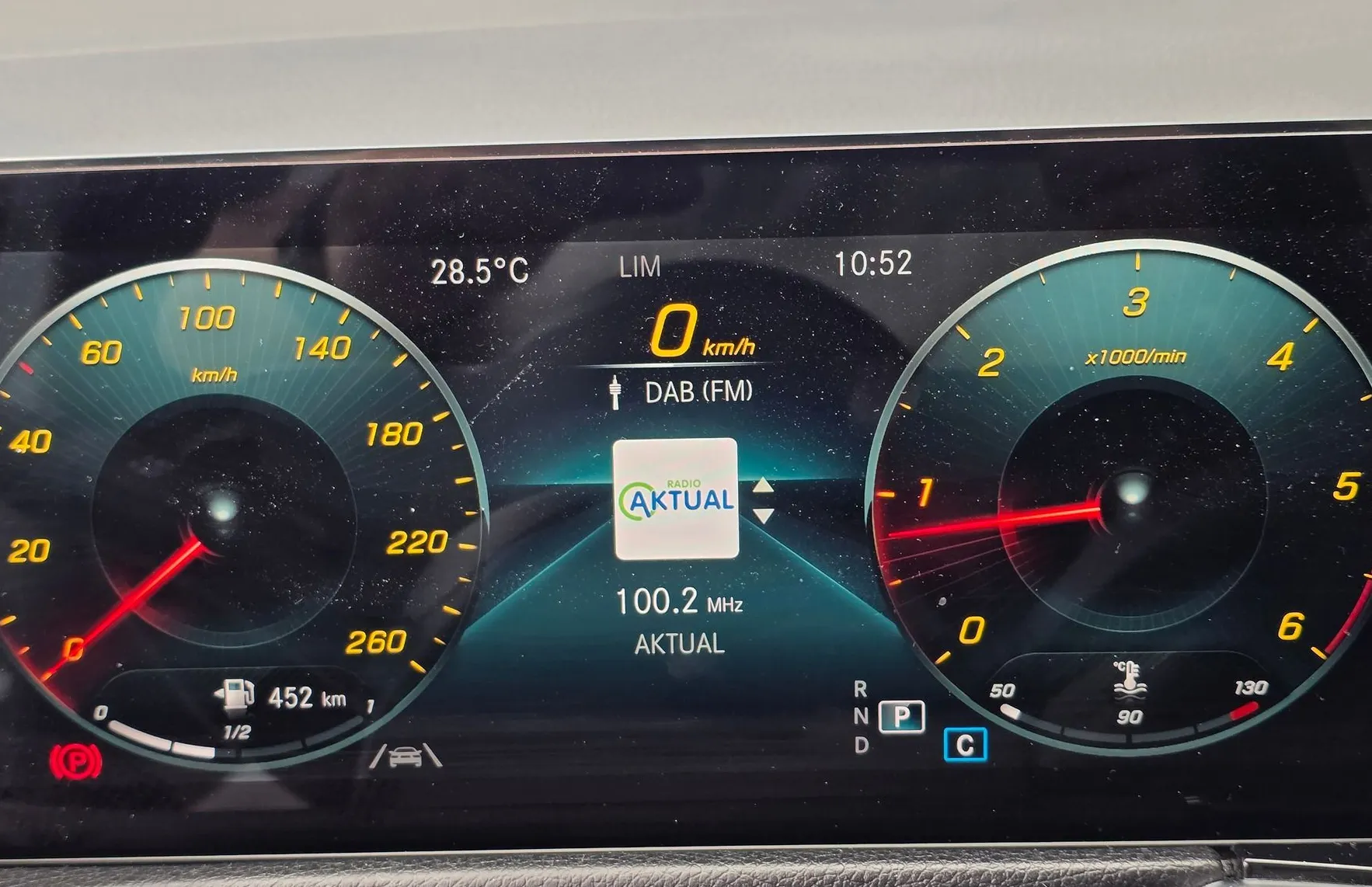 Zunanja slika - Mercedes-Benz GLB-Razred - GLB 180D AVT. LED-VIRTUAL-KAMERA-NAVI-ALU - 15