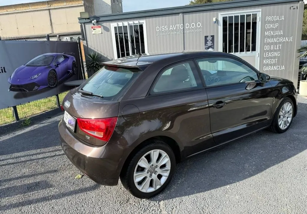 Notranja slika - Audi A1 - 1.6 TDI NAVIG. NA KREDIT BREZ POLOGA - 7