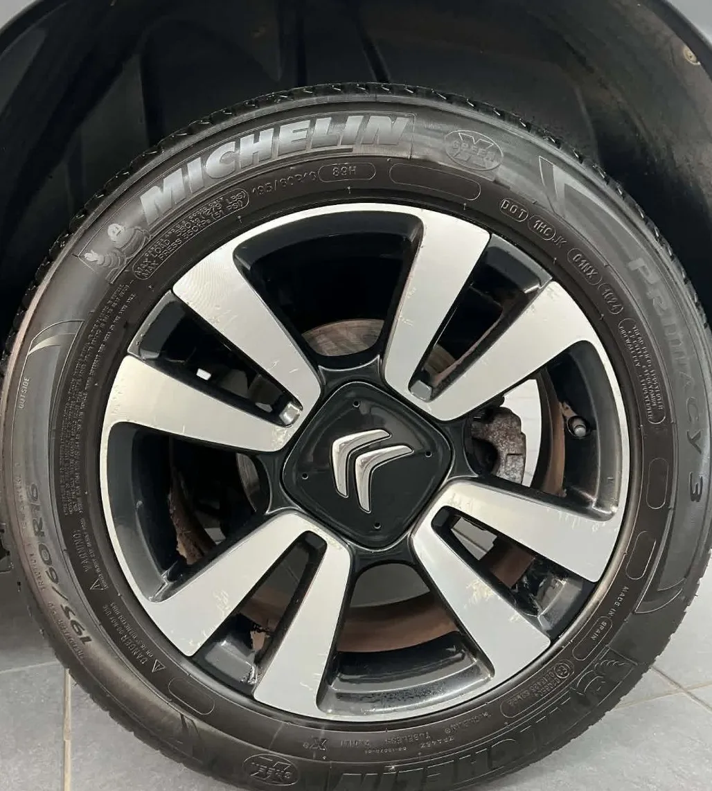 Zunanja slika - Citroën C3 Aircross - 1.2 PureTech 81 KW.12 MES.JAMSTVO - 10