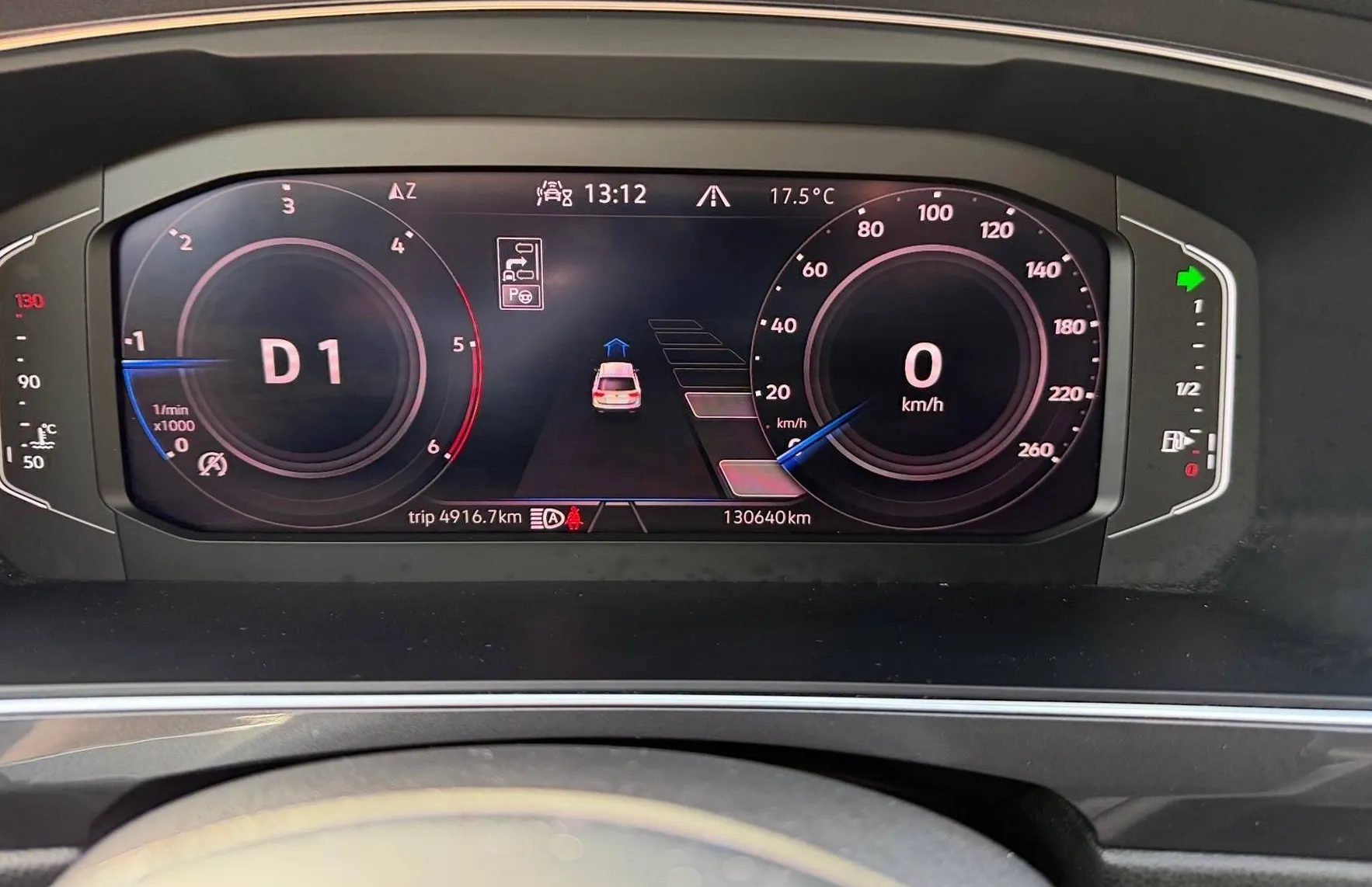 Zunanja slika - VW Tiguan Allspace - 2.0 TDI 4MOTION avt. R-Line 147kW-SLO-1.lastnik - 20