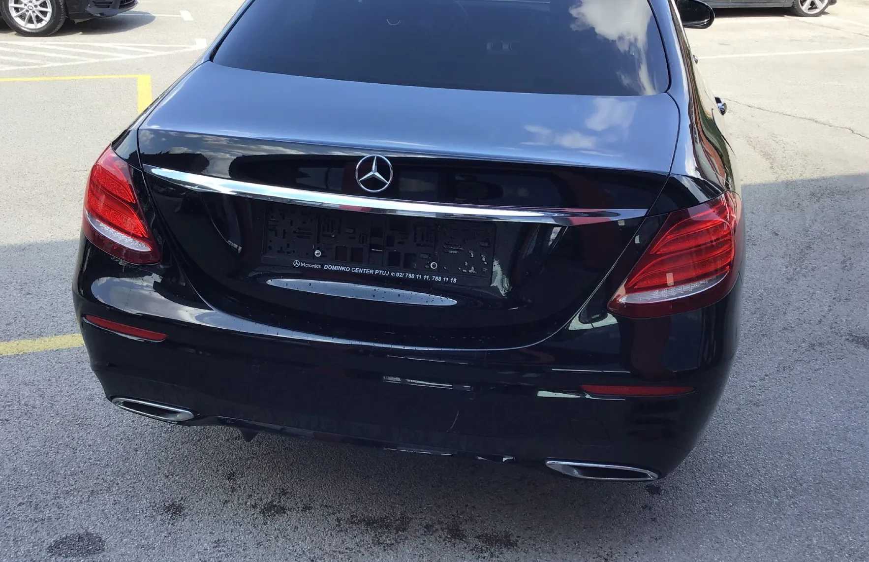 Zunanja slika - Mercedes-Benz E-Razred - E 220 d AMG Style. kamera. navi. LED - 6