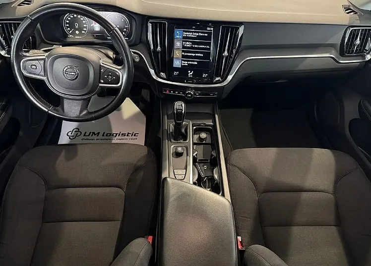 Zunanja slika - Volvo V60 - D3 A Momentum- FULL LED - NAVI - PDC - ODLIČEN - 12