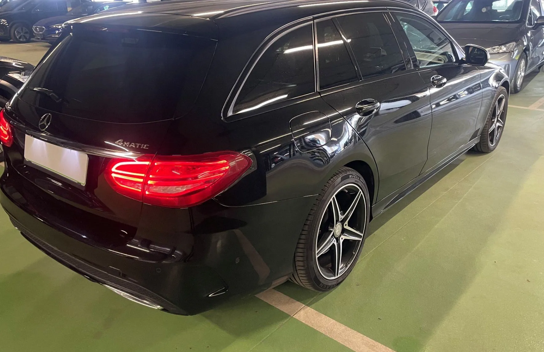 Zunanja slika - Mercedes-Benz C-Razred - C 220 d 4MATIC AMG Line Avt. LED.NAVI.USNJE.OGR.SE - 3