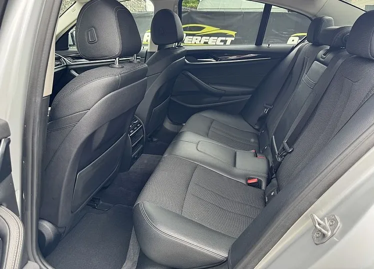 Zunanja slika - BMW Serija 5 - : 520d Aut. Sport Line |Kam||Gr.Sed.|Navi|Ambi - 17