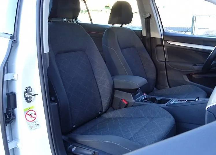 Zunanja slika - VW Golf - Variant 2.0 TDI Life DSG 150KM - KOT NOV - GRETJE SEDEŽEV - 9