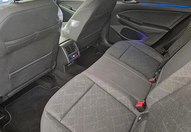 Zunanja slika - Volkswagen Golf - Variant 2.0 TDI BMT Life DSG ACC-LANE-LED-KAMERA - 10
