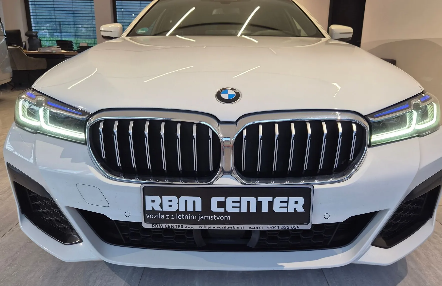 Zunanja slika - BMW Serija 5 - Touring: 520d xDrive MSPORT|LASER|HUD|VL.KLJUKA|KEYLESS| - 6
