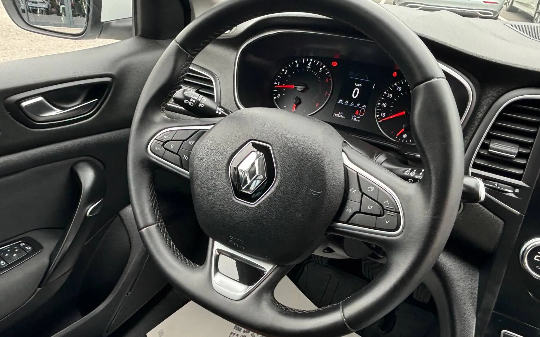 Zunanja slika - Renault Mégane - Megane TCe 116 FUL LED-NAVI-LEASING-LEANPAY - 15