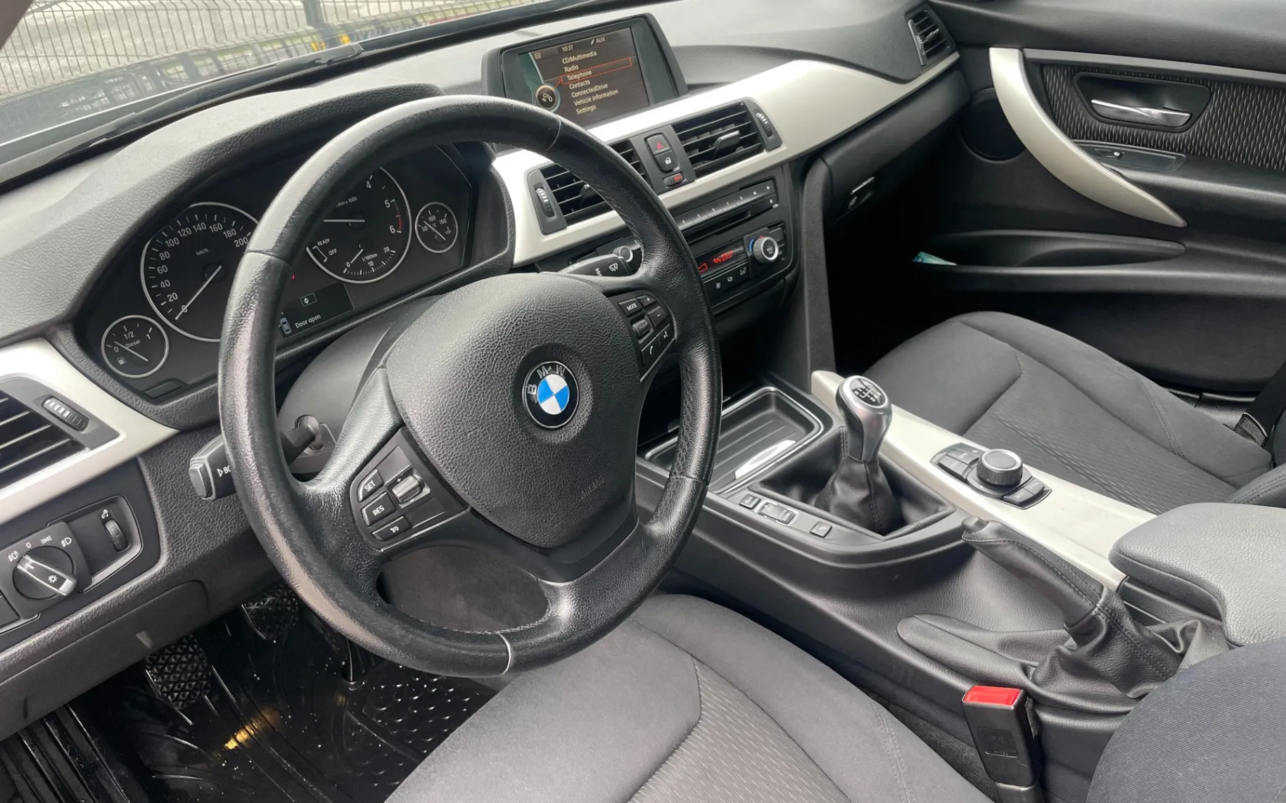 Zunanja slika - BMW Serija 3 - 318d - 9