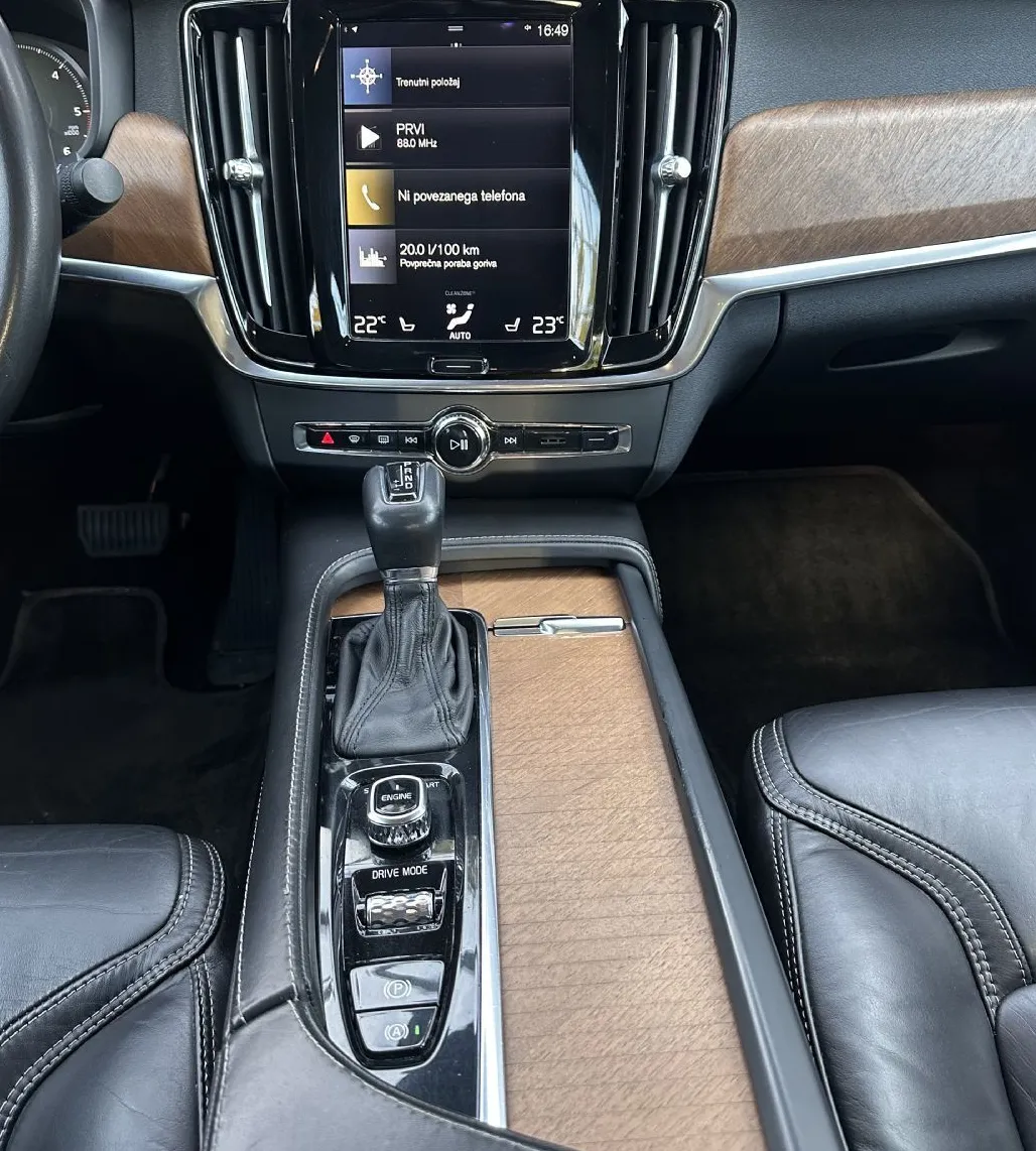 Zunanja slika - Volvo S90 - D4 AUT Inscription-FULL LED-KEYLESS-18COL-ACC-NAVI - 9