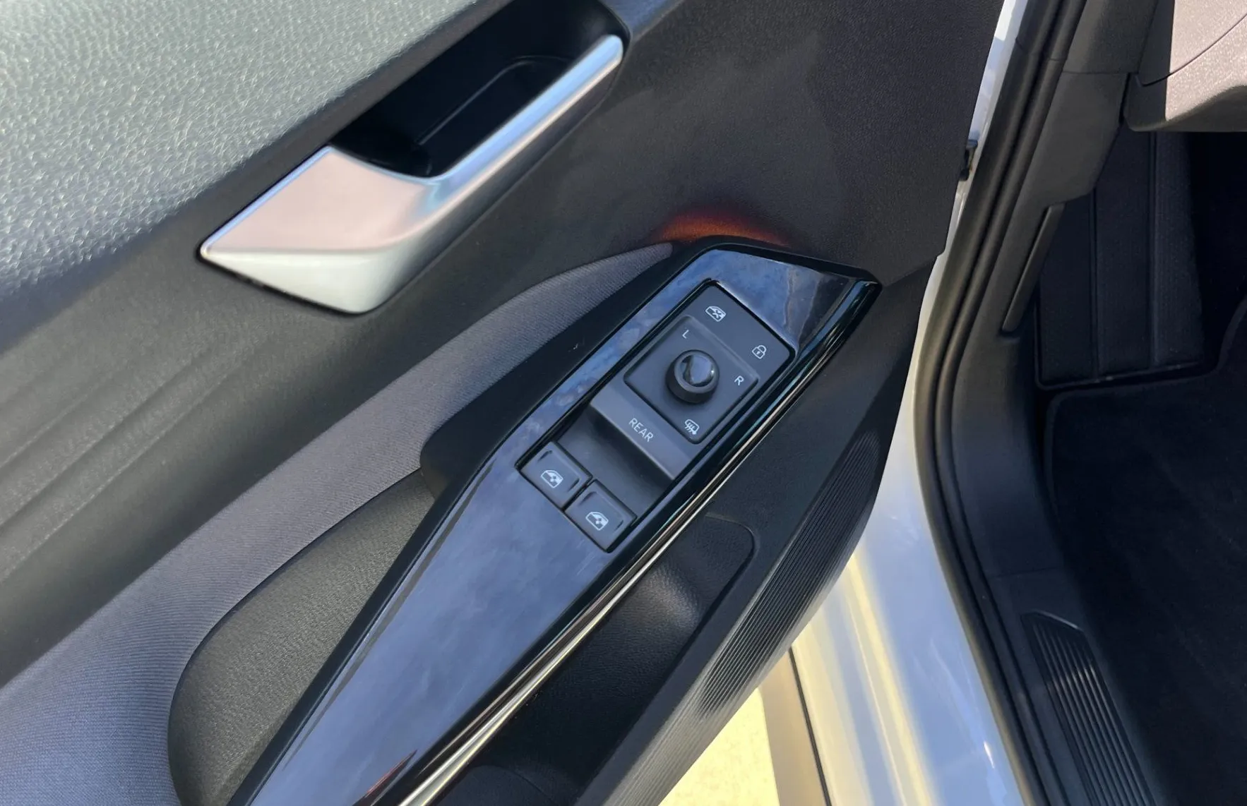 Zunanja slika - Volkswagen ID.3 - Pro Performance 150kW.NEMŠKI+4GUME.NAVI.LED. - 13