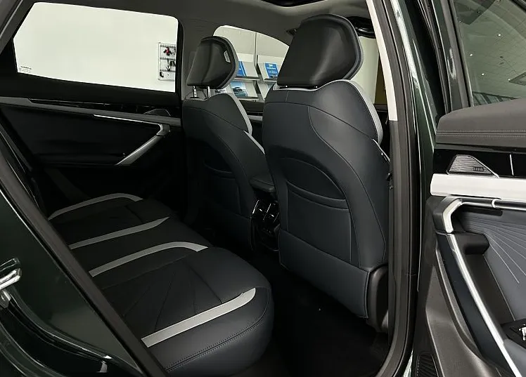 Zunanja slika - Geely StarRay - 2.0 8A T AWD GF+ APPLECARPLAY|ACC|LED|HUD - 10
