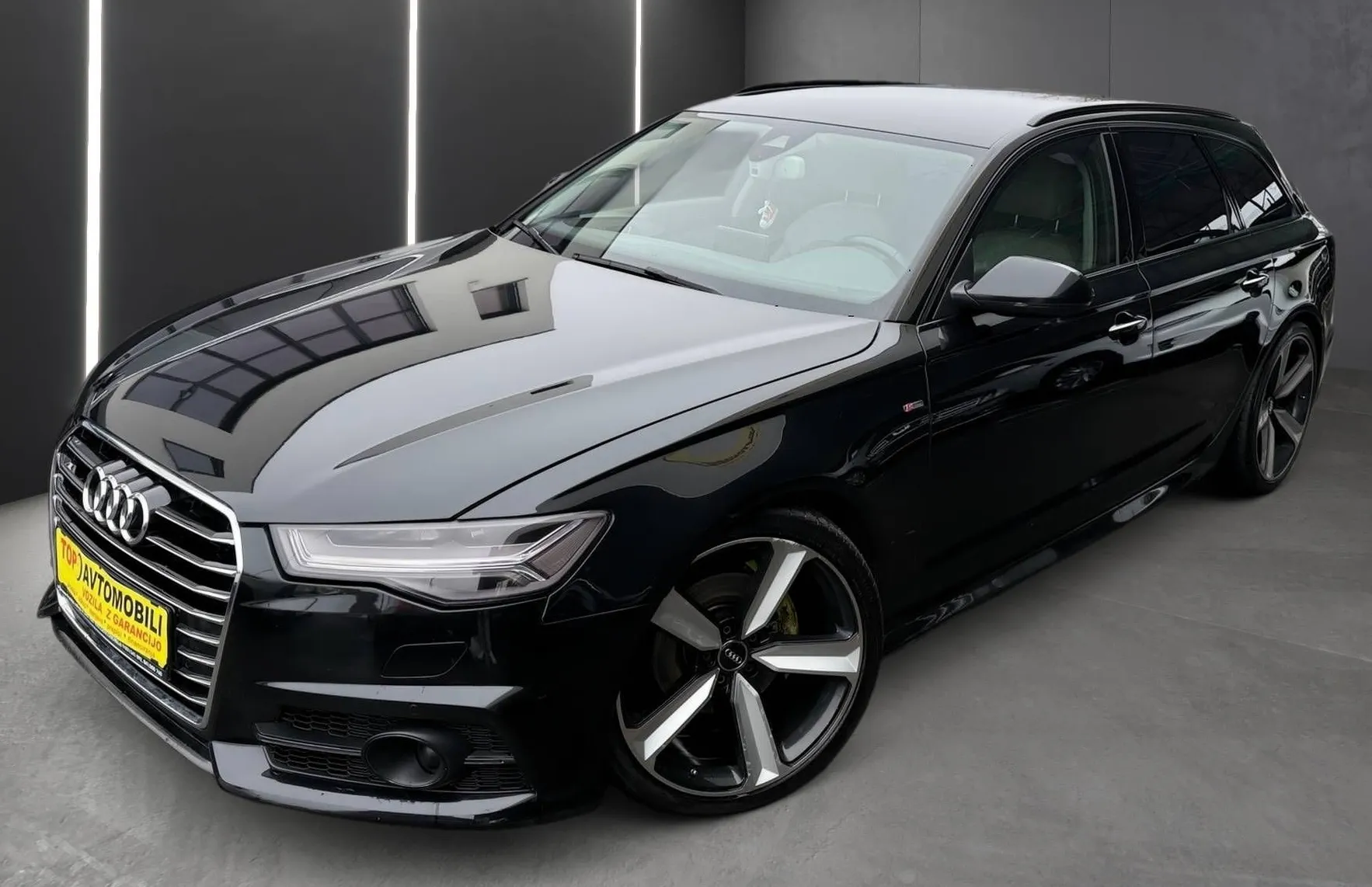 Zunanja slika - Audi A6 - Avant 2.0 TDI ULTRA MATRIX RADAR NAVI PDC KAM AMBIENTNA - 2