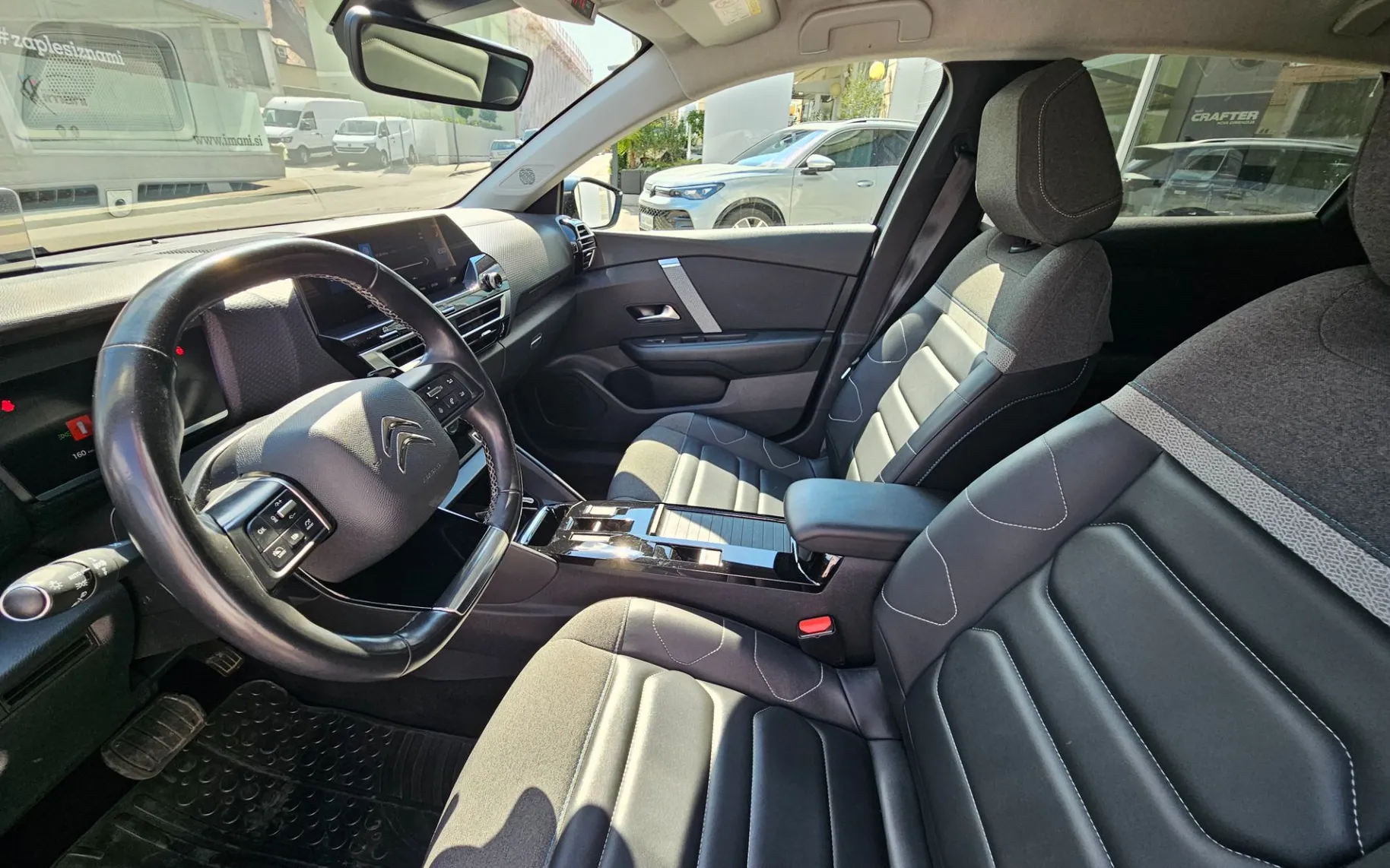 Zunanja slika - Citroën C4 - 1.2 PureTech 130 Shine Avt. - 7