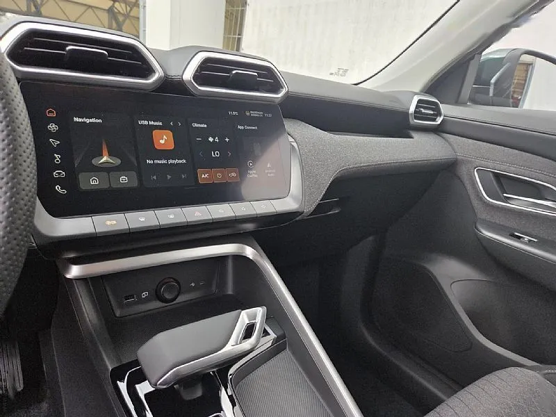 Zunanja slika - MG MG ZS - Comfort 1.5L Hybrid+ cena na gotovinsko plačilo - 11