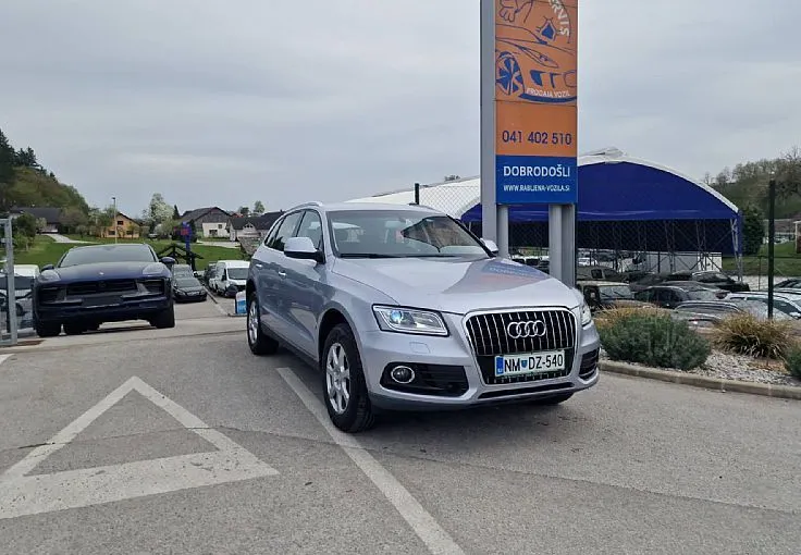 Zunanja slika - Audi Q5 - 2.0 TDI S-line QUATTRO ZELO LEP 174120 KM - 1