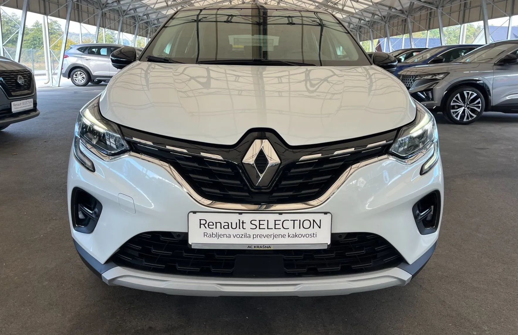 Zunanja slika - Renault Captur - TCe 90 Intens - 1. LASTNICA - SLOVENSKI - 2