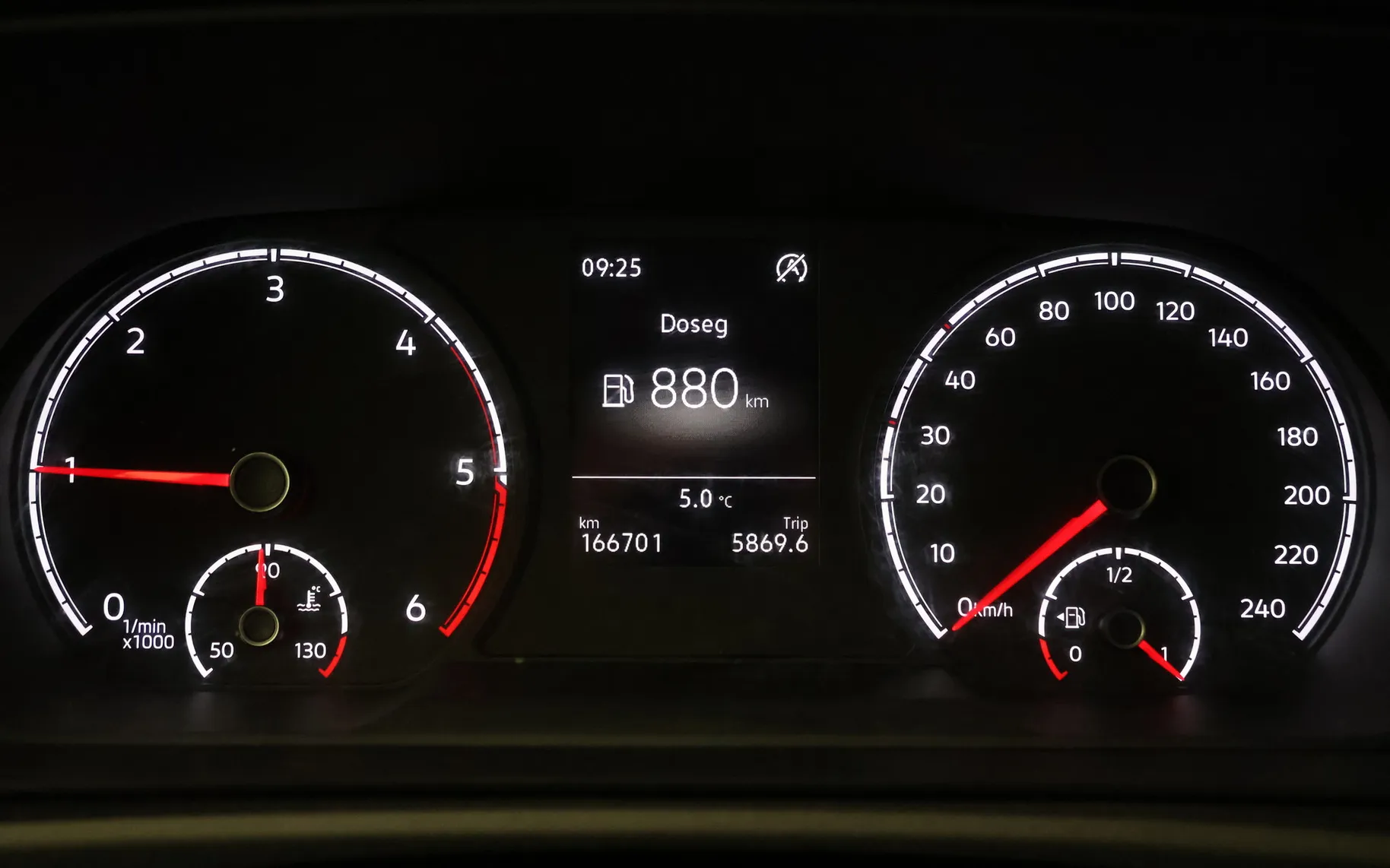 Zunanja slika - Volkswagen Caddy - 2.0 TDI 102KM - 10