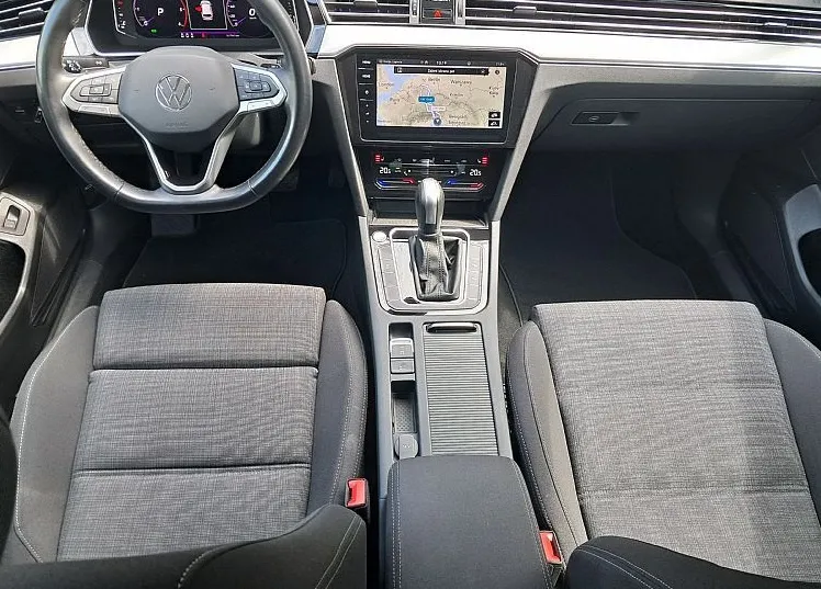 Zunanja slika - VW Passat - Variant 2.0 TDI Business 110kW-150KM DSG - 10