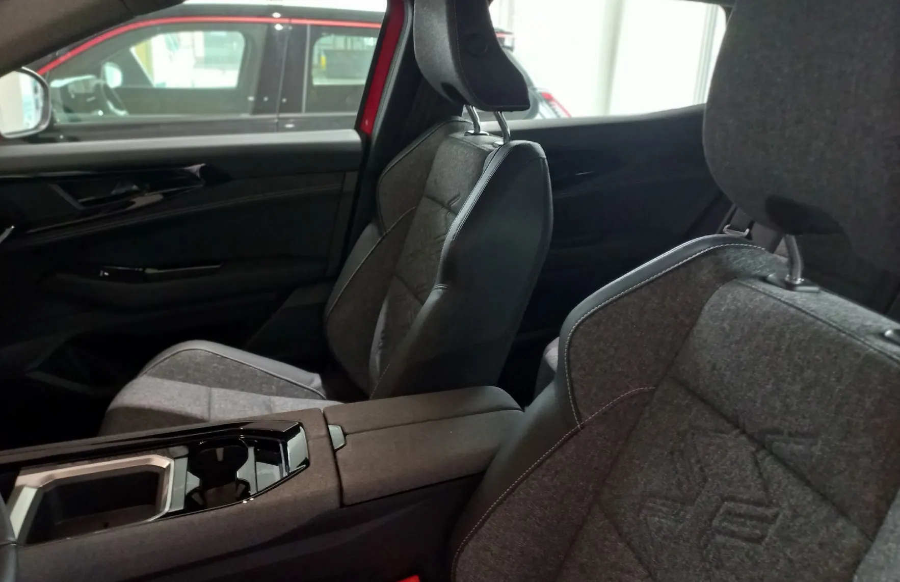 Zunanja slika - Renault Austral - evolution mild hybrid 150 auto - 4
