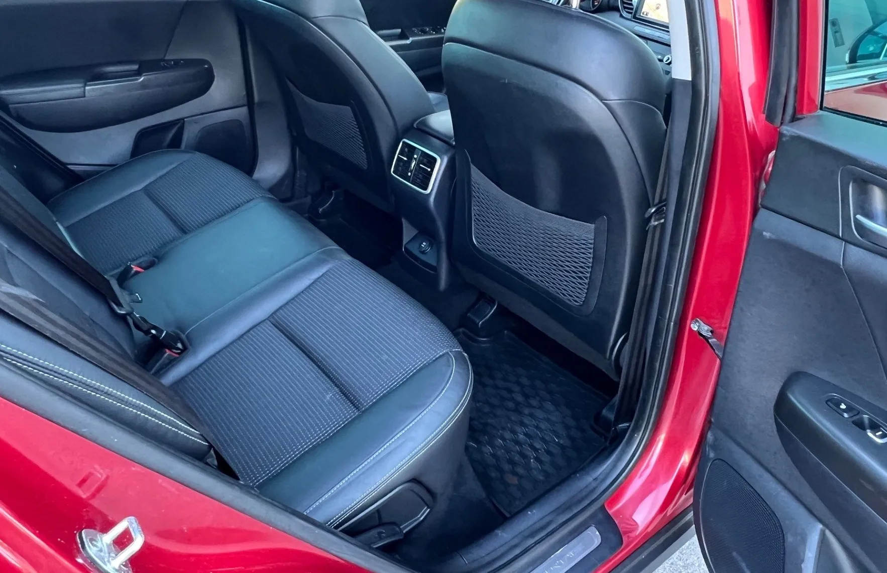 Zunanja slika - KIA Sportage - 4WD 2.0 CRDI+1.LAST+SLO+KEYLESS GO+MRTVI KOT+KAMER - 20