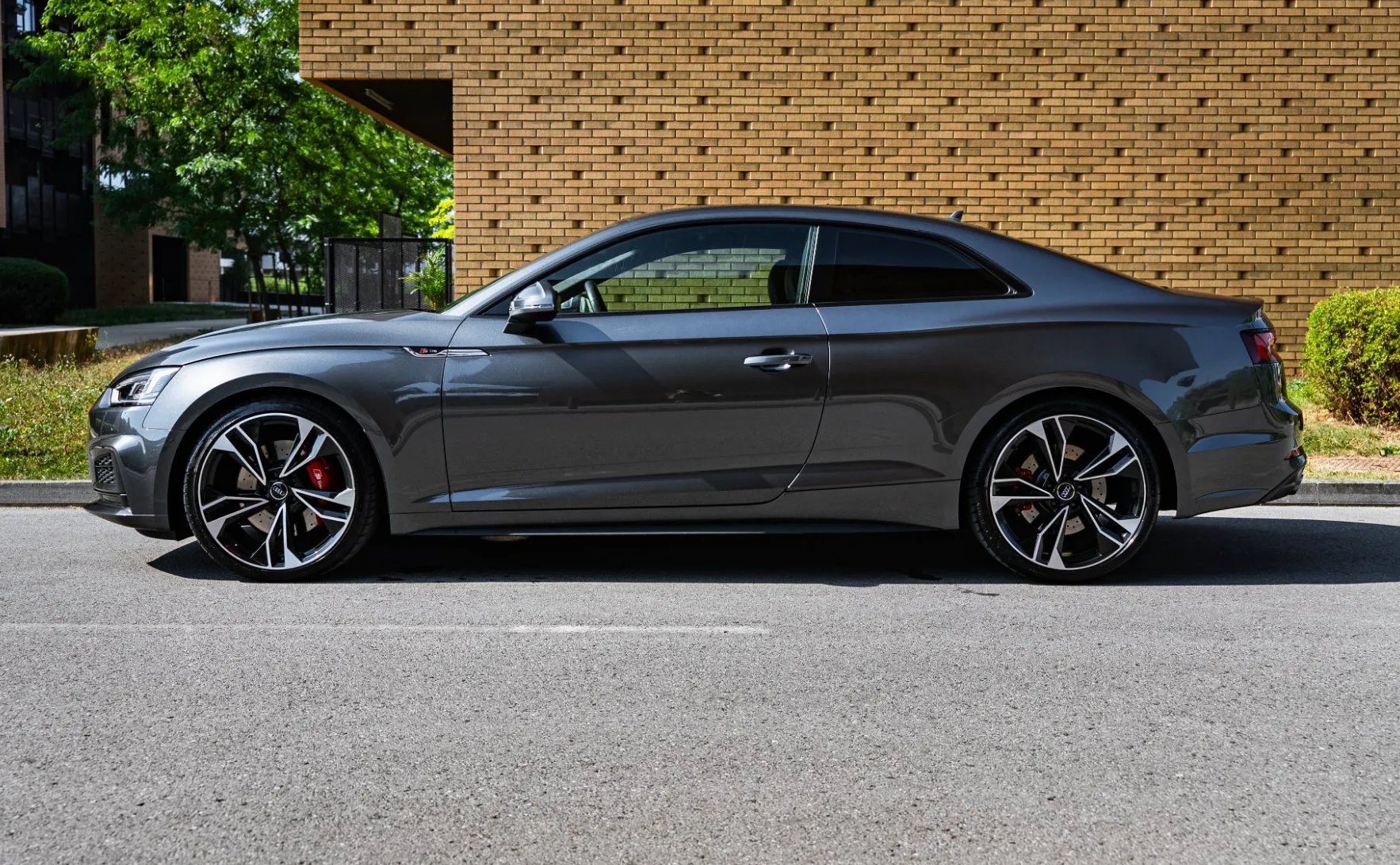Zunanja slika - Audi A5 - 50 TDI - Quattro - S line - Bang Olufsen - Karbon - 5