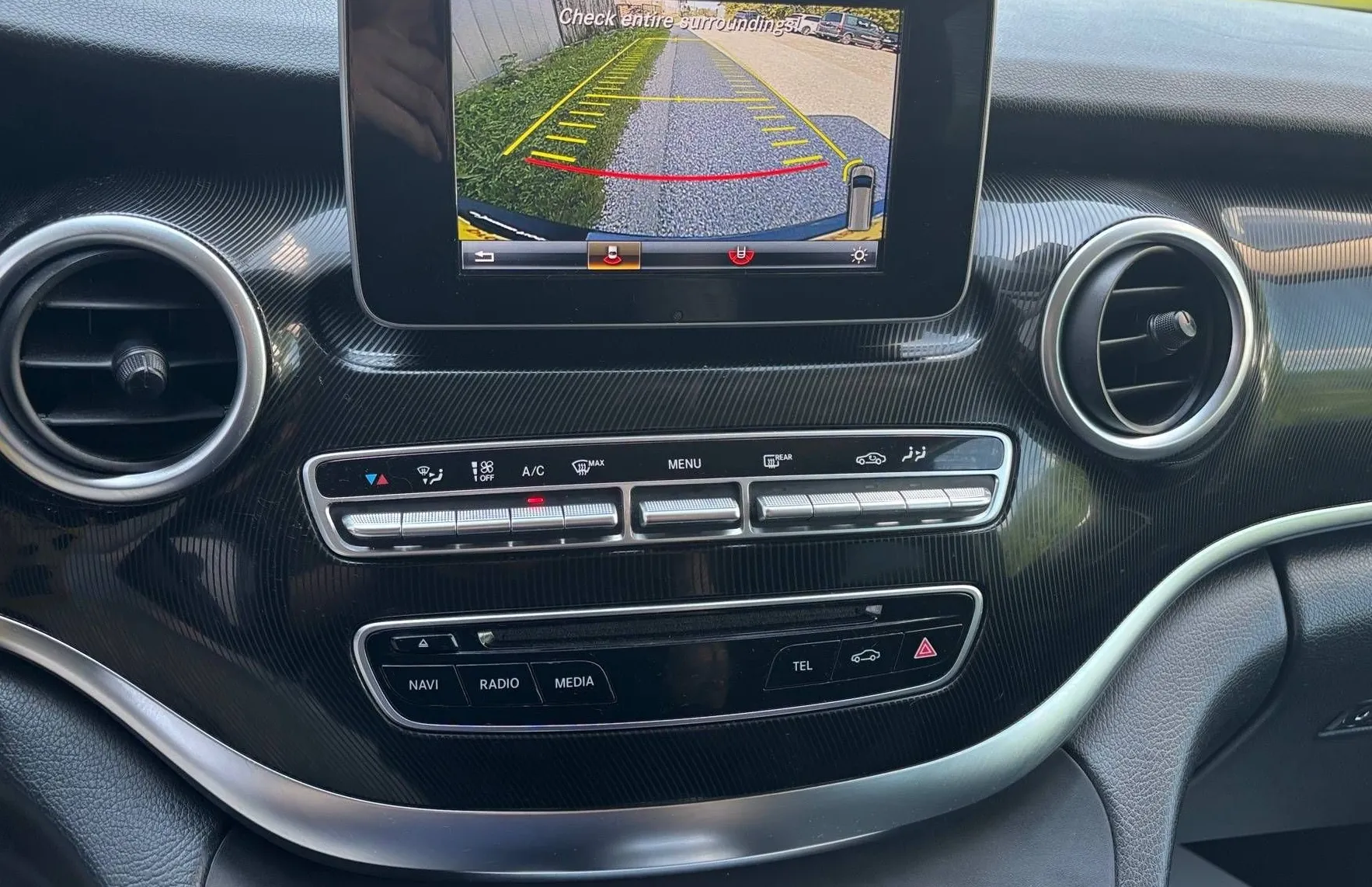 Zunanja slika - Mercedes-Benz V-Razred - V 250d DOLGI AMG-LINE FUL LED NAVI TEMP KAM - 16