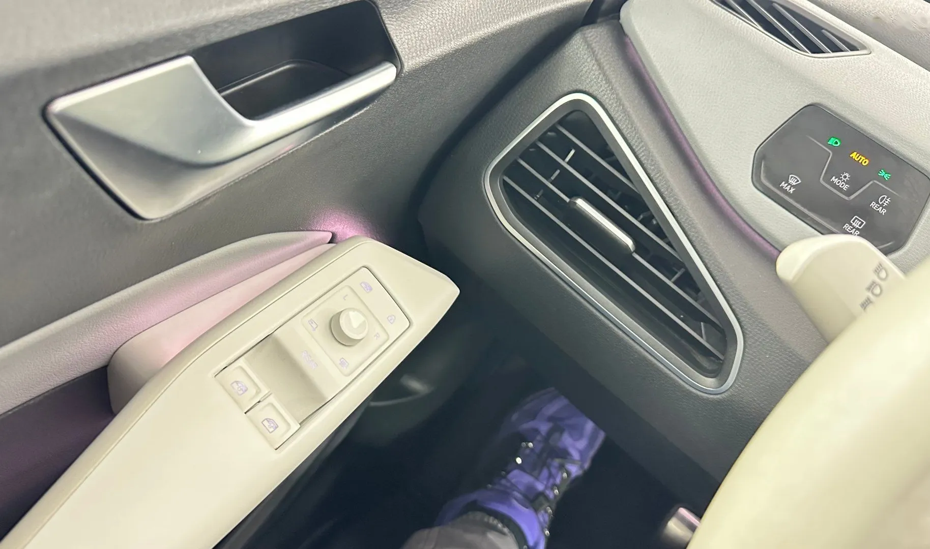 Zunanja slika - Volkswagen ID.3 - 150 kW Pro S.NEMŠKI+4ALU.ACC.KAMERA.USNJ.LED.150KW - 3