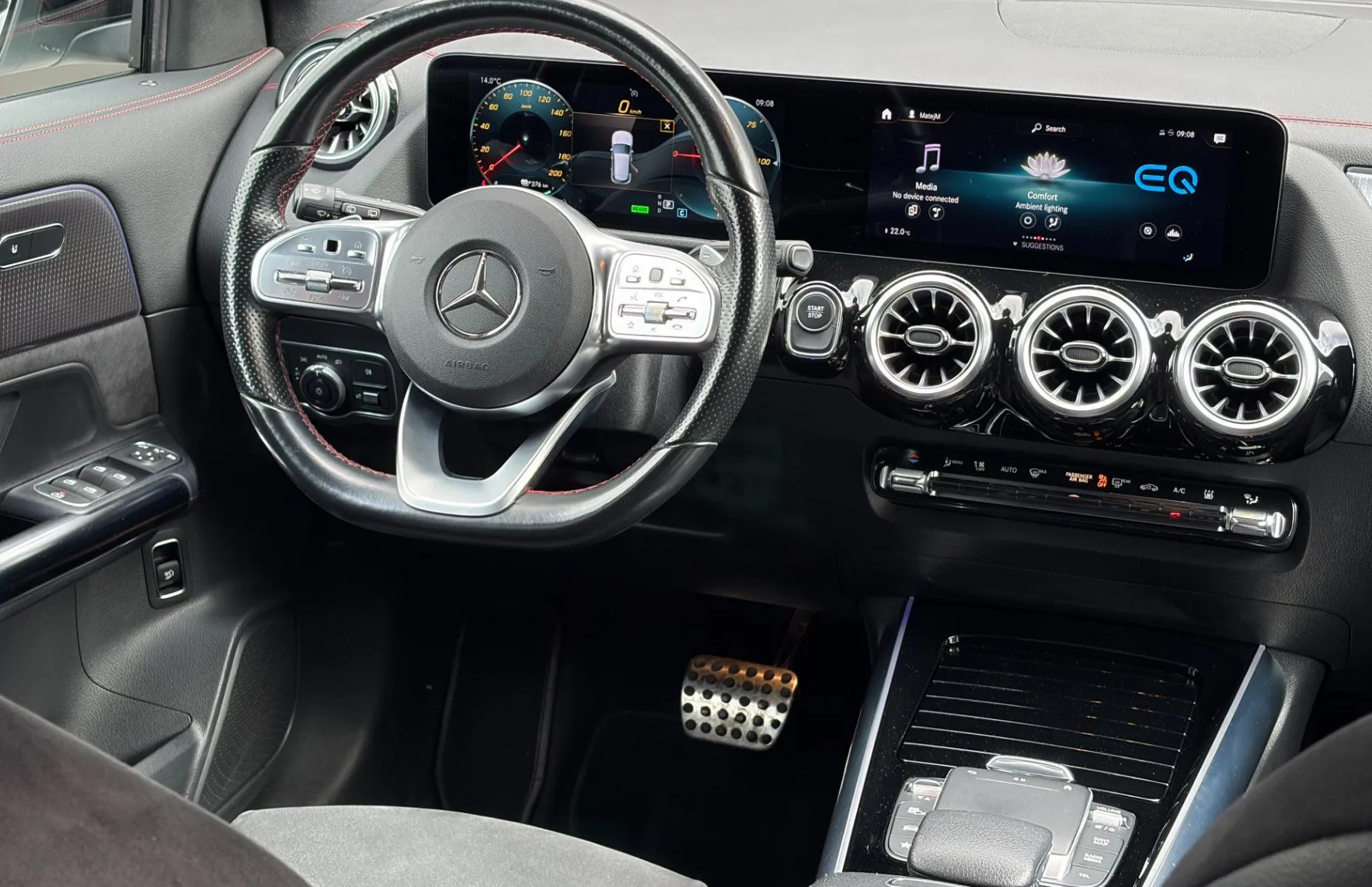 Zunanja slika - Mercedes-Benz EQA - 250 AMG Line - 10