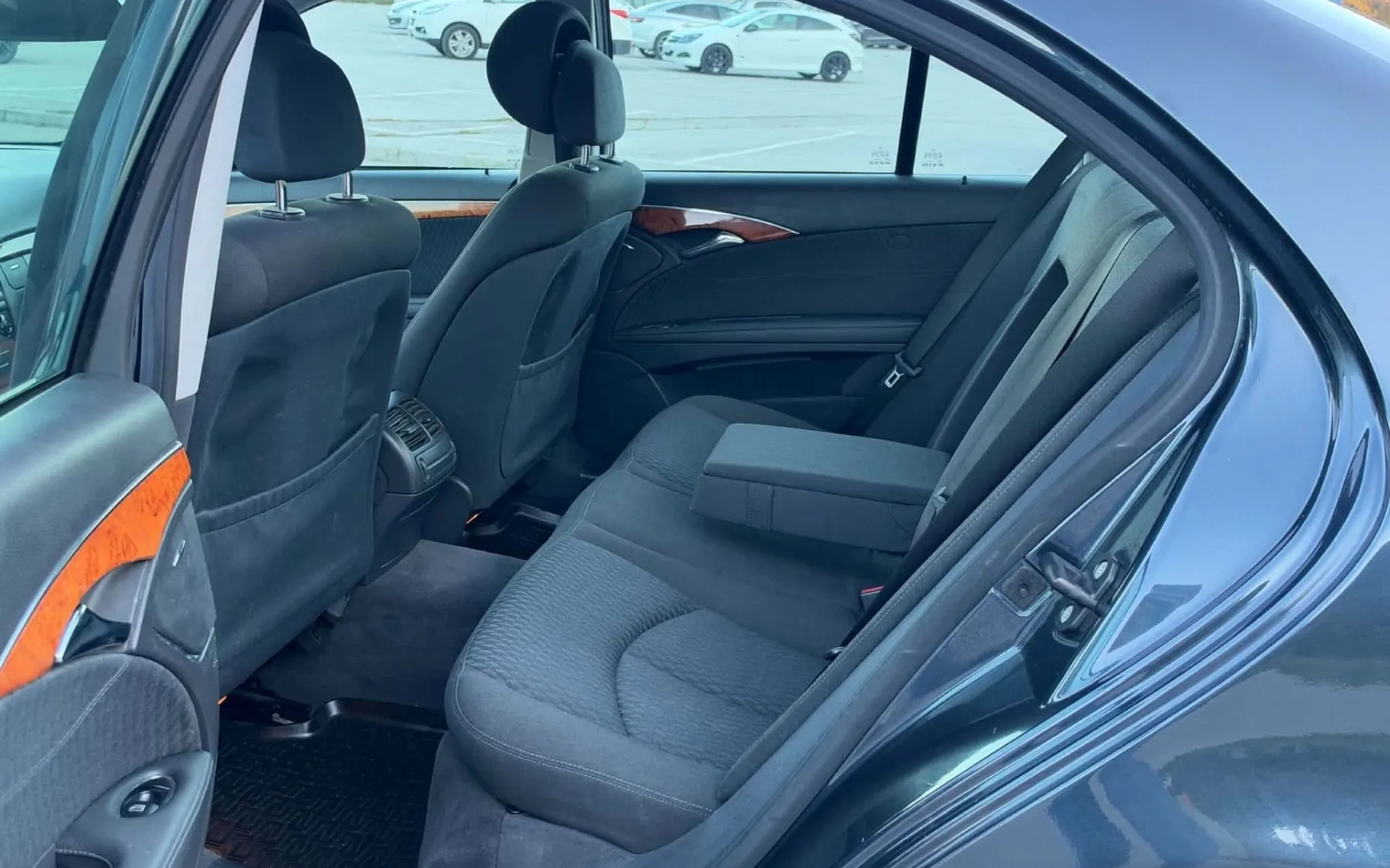 Notranja slika - Mercedes-Benz E-Razred - 280 CDI - 9