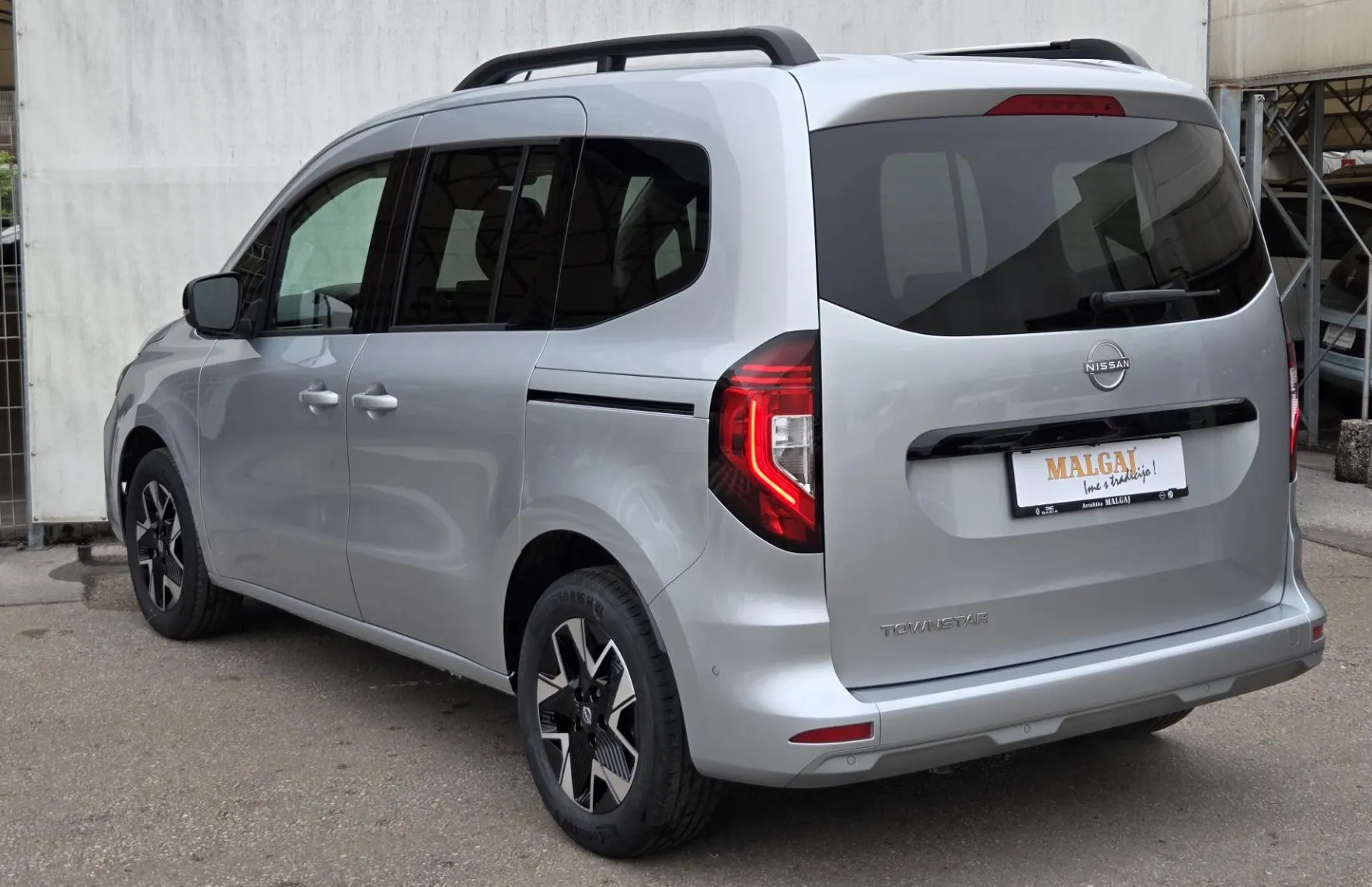 Zunanja slika - Nissan Townstar - Combi L1 1.3 DIG Tekna - 7