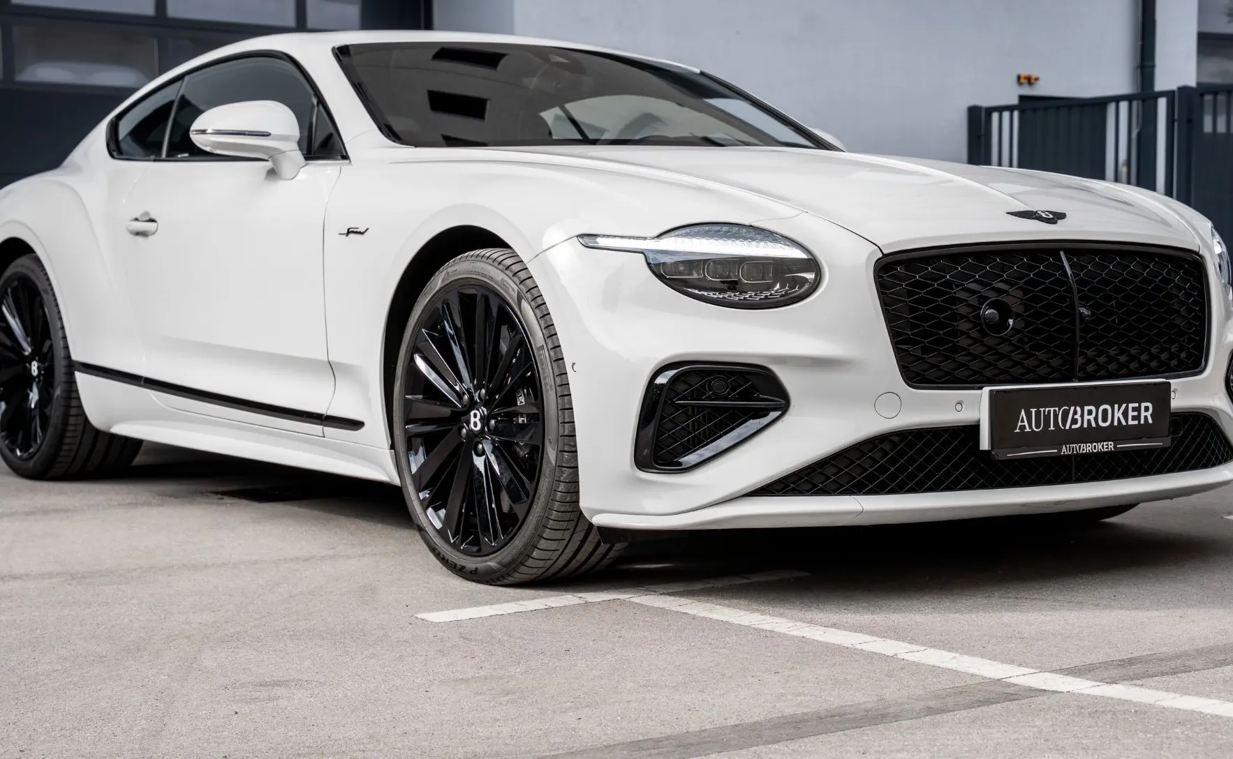 Zunanja slika - Bentley Continental - GT SPEED 780KM MULLINER-BLACKLINE-HLAJ-SED-BANG-22 - 3