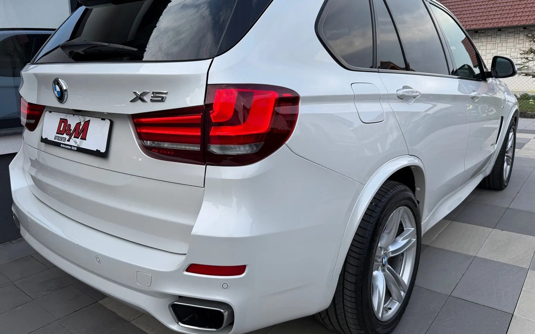 Zunanja slika - BMW X5 - serija : xDrive30D MSPORT|PANORAMA|FULL LED|360KAMERA|19COL - 4