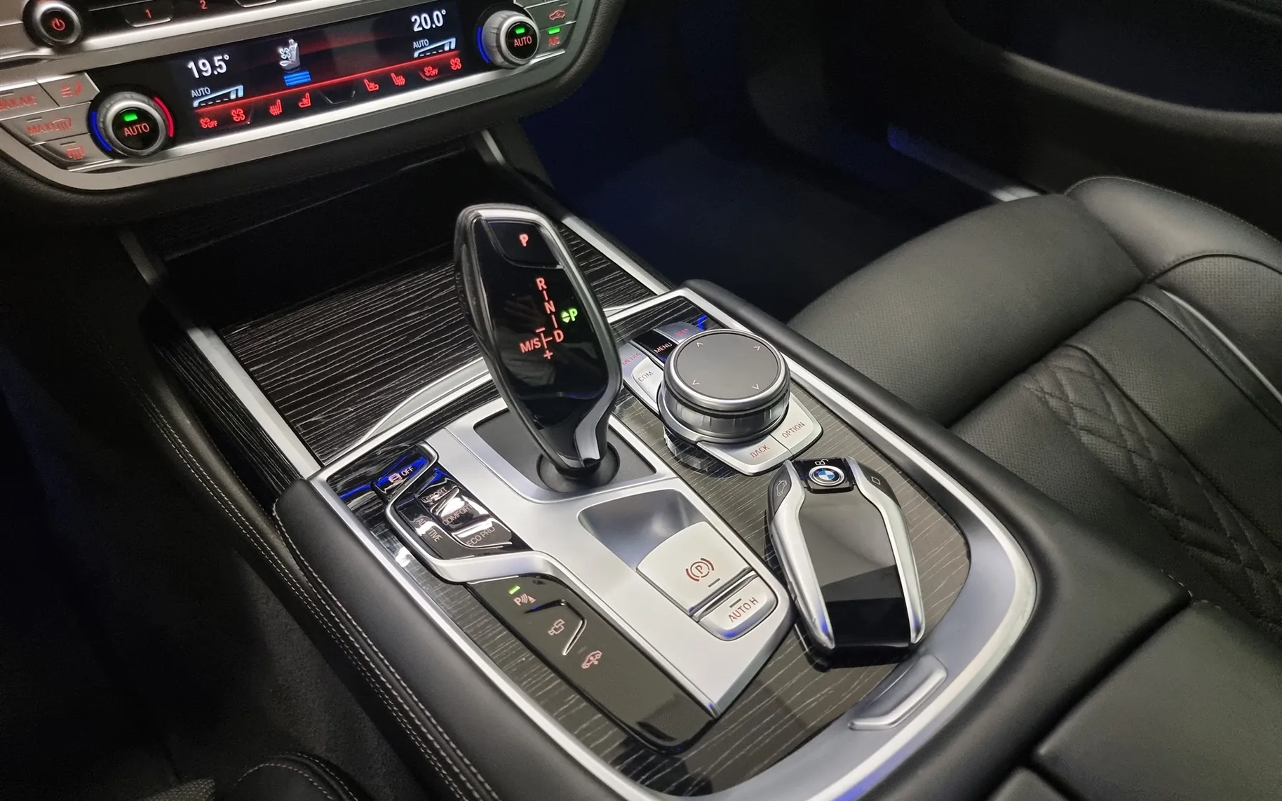 Zunanja slika - BMW Serija 7 - 730d xDrive - 20
