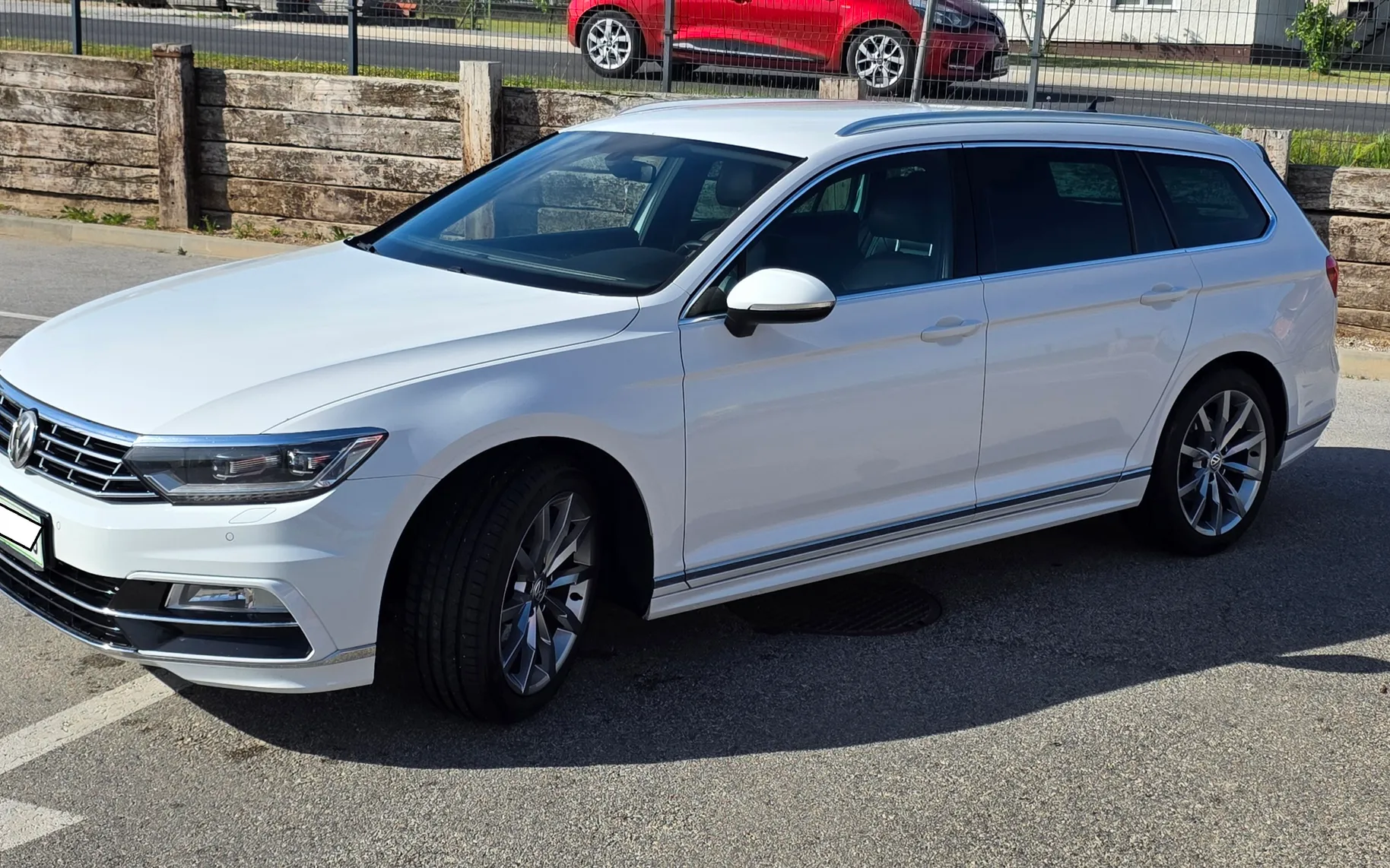 Zunanja slika - VW Passat - Variant 2,0 TDI BMT Highline - 2
