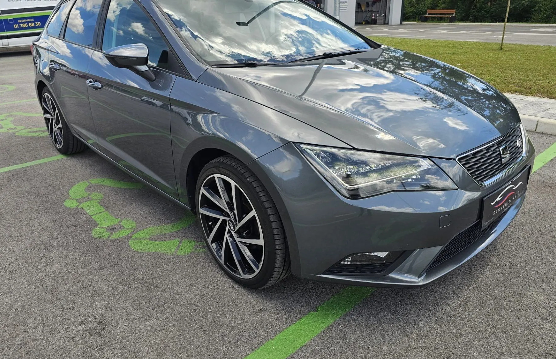 Zunanja slika - Seat Leon - ST 1.6 TDI FR Start Stop DSG|FulLED|kljuka|PDC|nav - 3