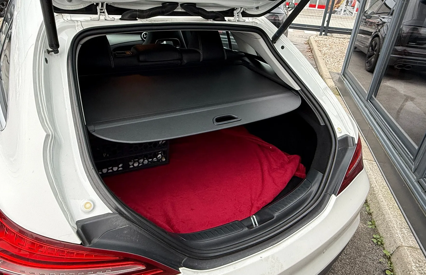 Zunanja slika - Mercedes-Benz CLA-Razred - CLA Shooting Brake 200D Aut. le 123000km LED-NAVI- ALU 18-BT-SLO- - 14