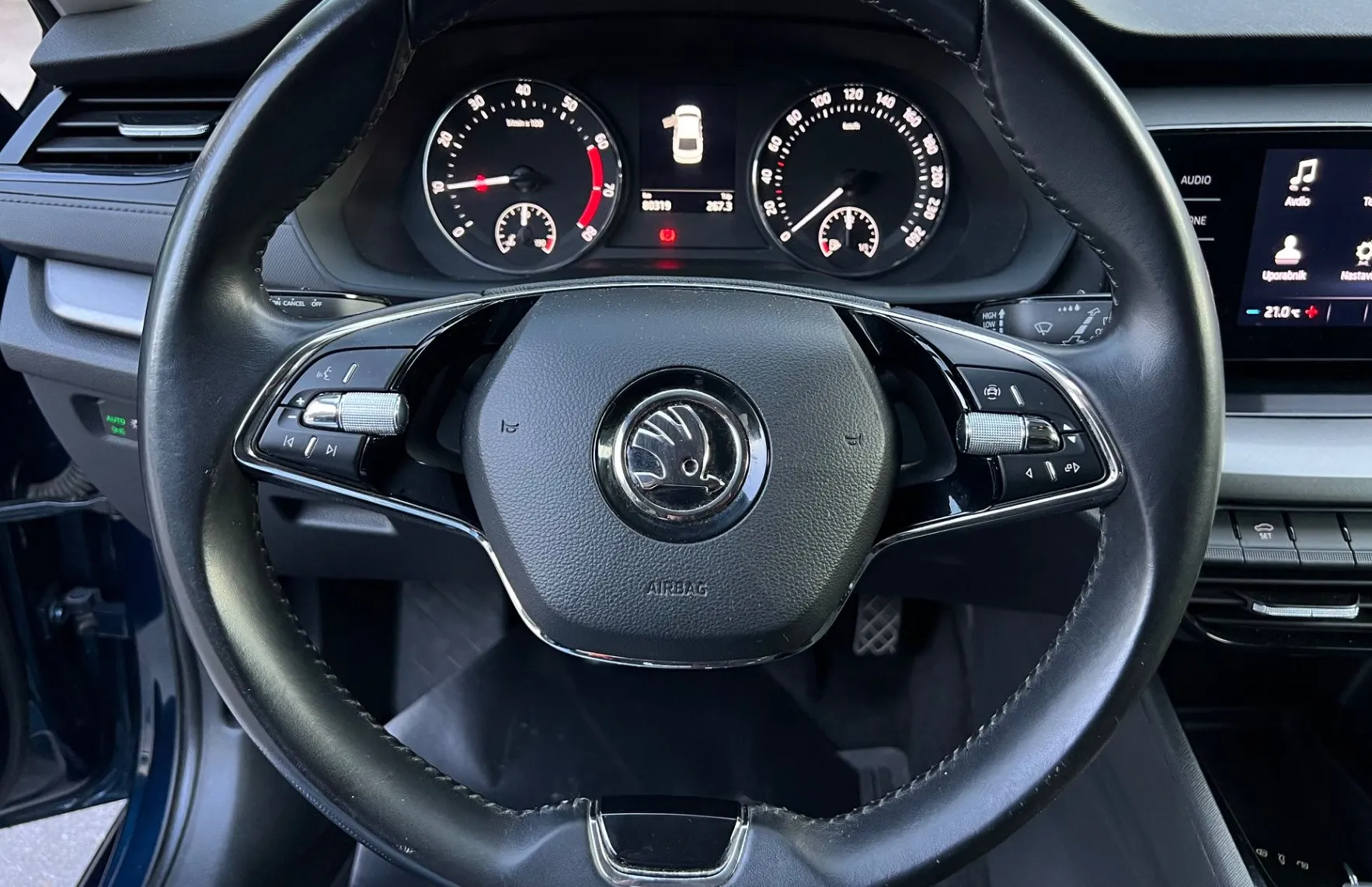 Zunanja slika - Škoda Octavia - 1.0 TSI od 1 lastnika garancija slovensko poreklo - 14