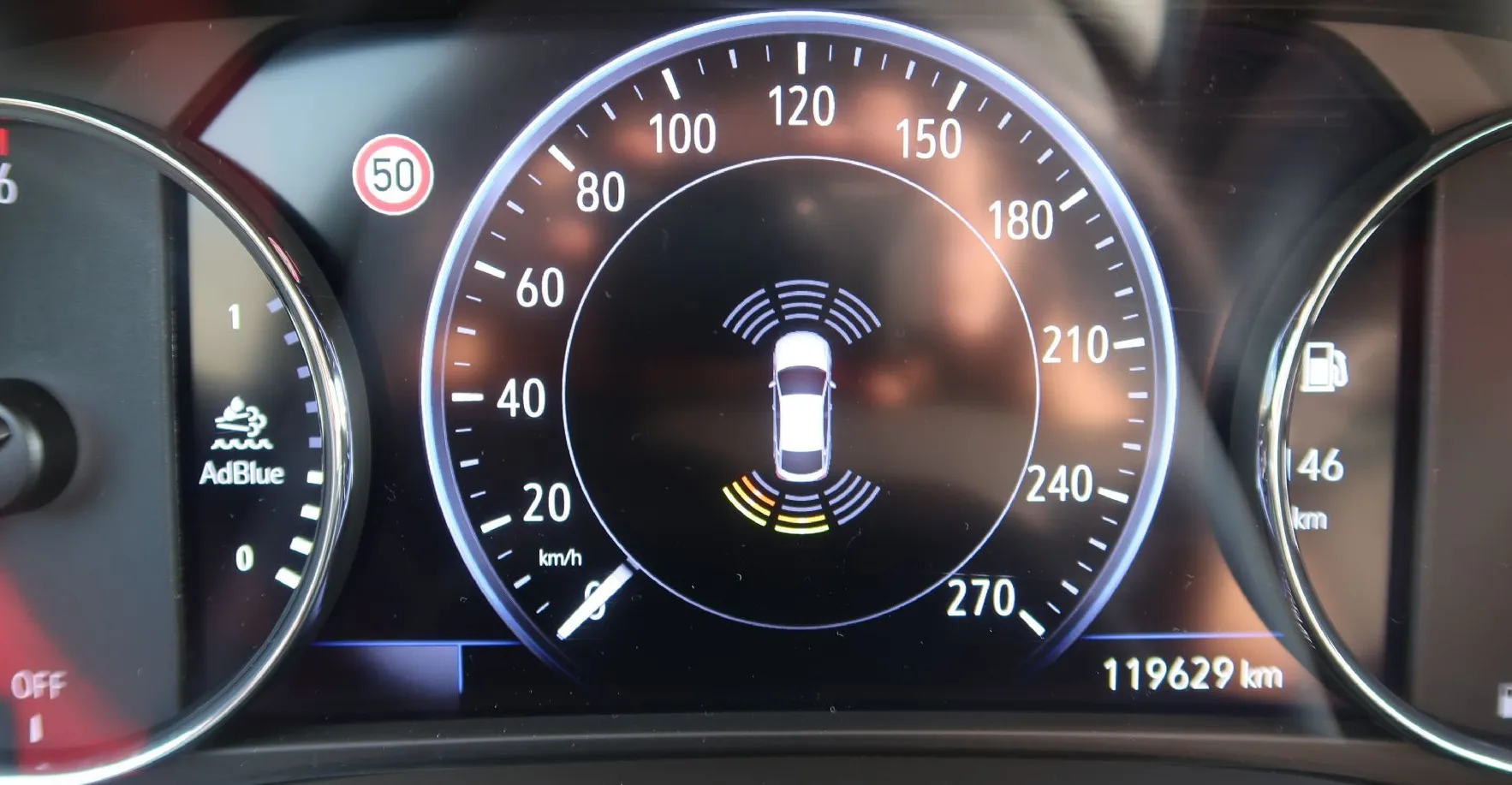 Zunanja slika - Opel Insignia - 1.6 ECOTEC CDTI 81KW INNOVATION-USNJE-KAMERA-LED - 20