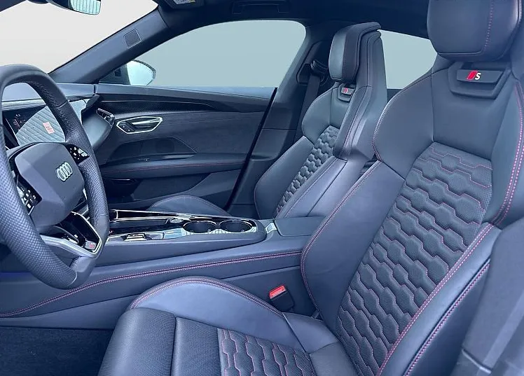 Zunanja slika - Audi e-tron GT - S-QAUTTRO-435KW-S LINE-KAMERA-LASER-HEAD-ALU21 - 2