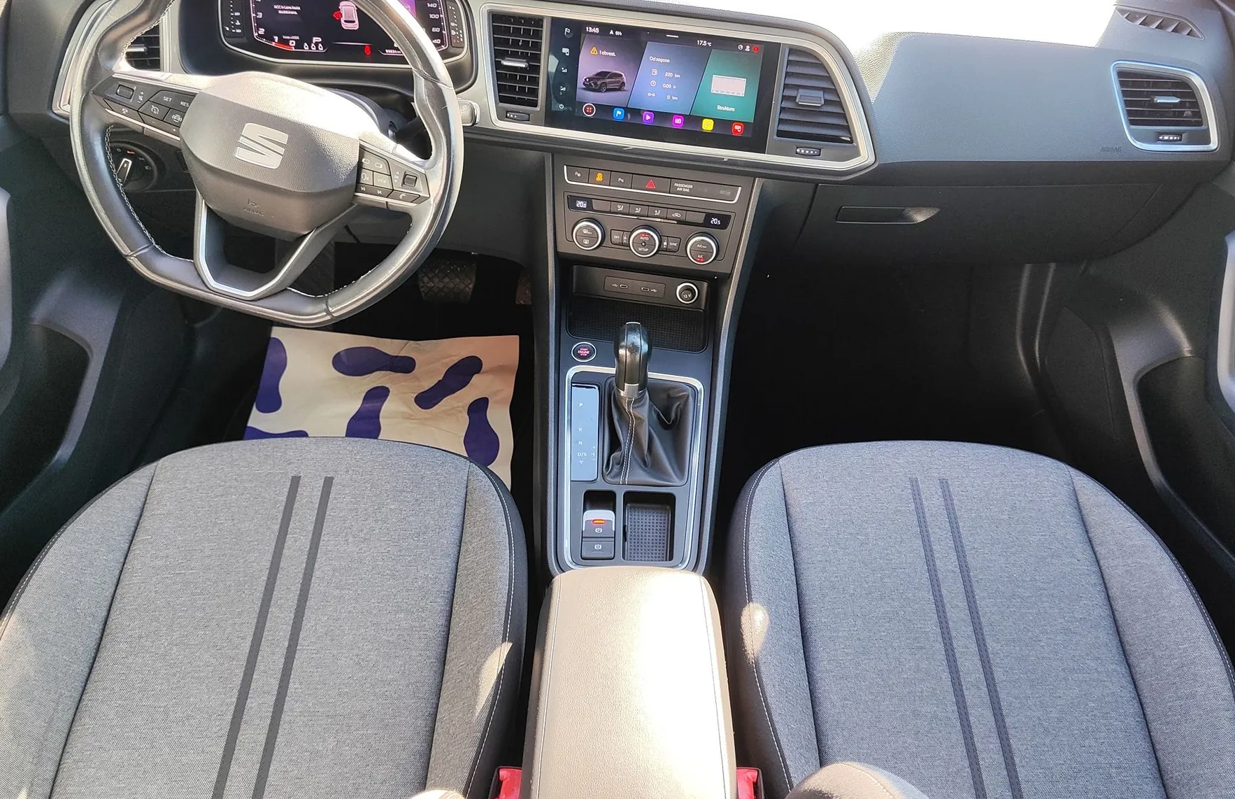 Zunanja slika - Seat Ateca - 2.0 TDI 110 KW STYLE DSG - 14