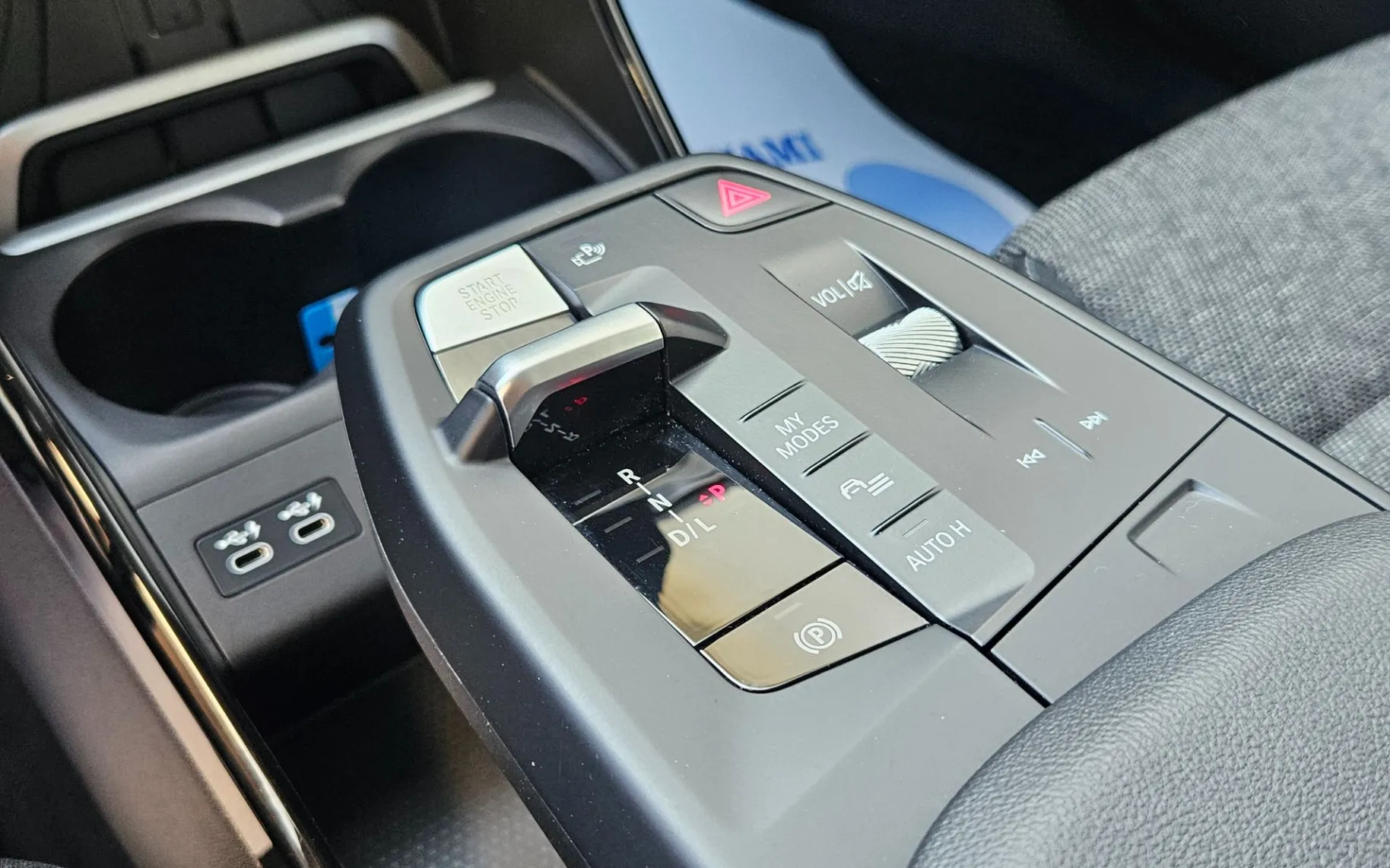 Zunanja slika - BMW Serija 2 - 220i Active Tourer Avt.,KAMERA,KLJUKA,.. - 16