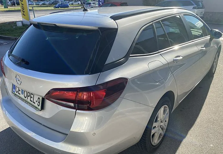 Zunanja slika - Opel Astra - 1.2 TURBO 81KW S S Edition ST - 3