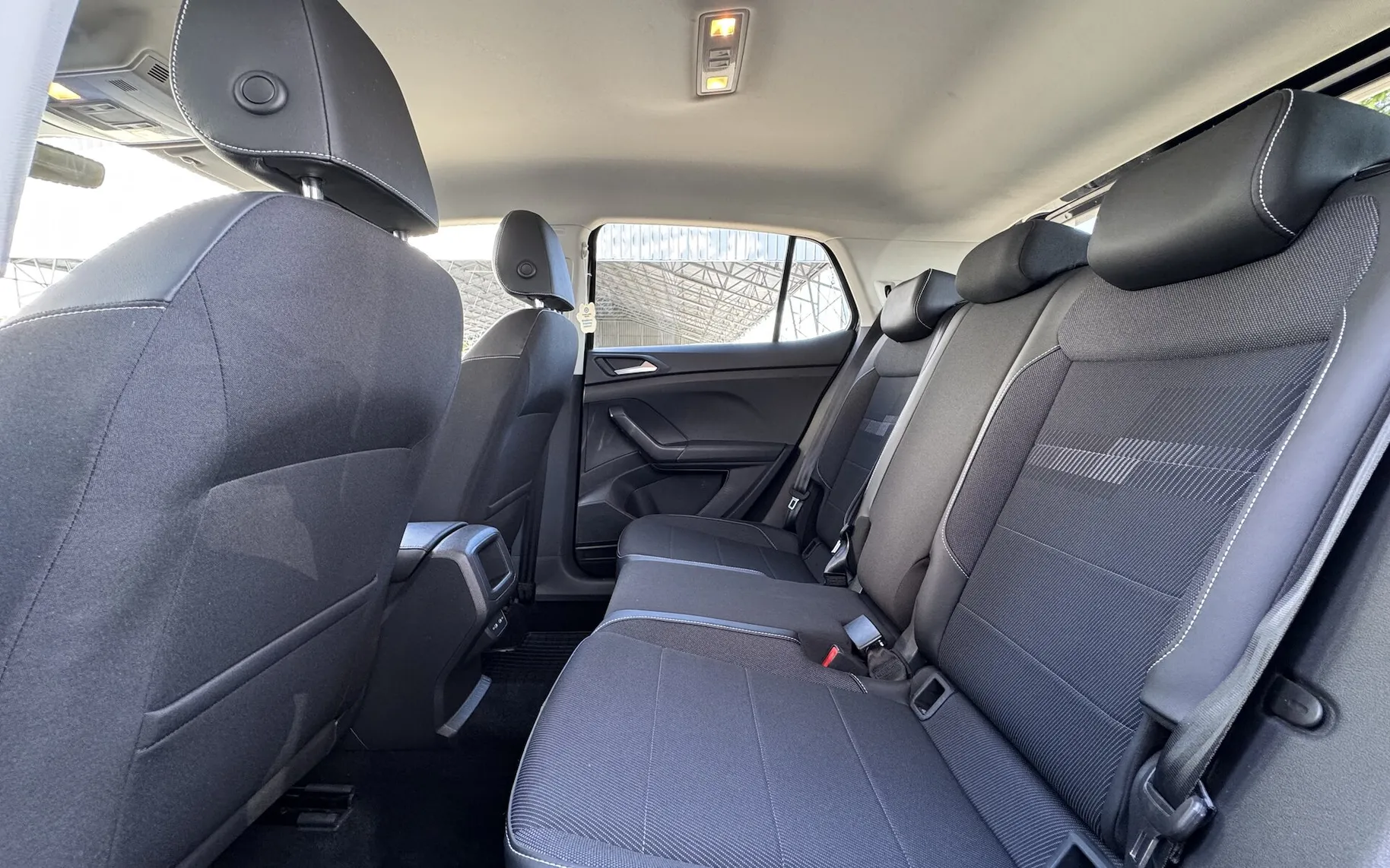 Zunanja slika - Volkswagen T-Cross - 1.0 TSI BMT LIFE SAMO 34.542 km - 9